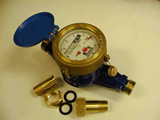 DLJ50 5/8x1/2 Water Meter with 1/2 NPT Couplings